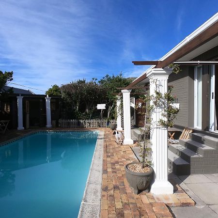 Bed and Breakfast Leo'S Den Fish Hoek Exterior foto