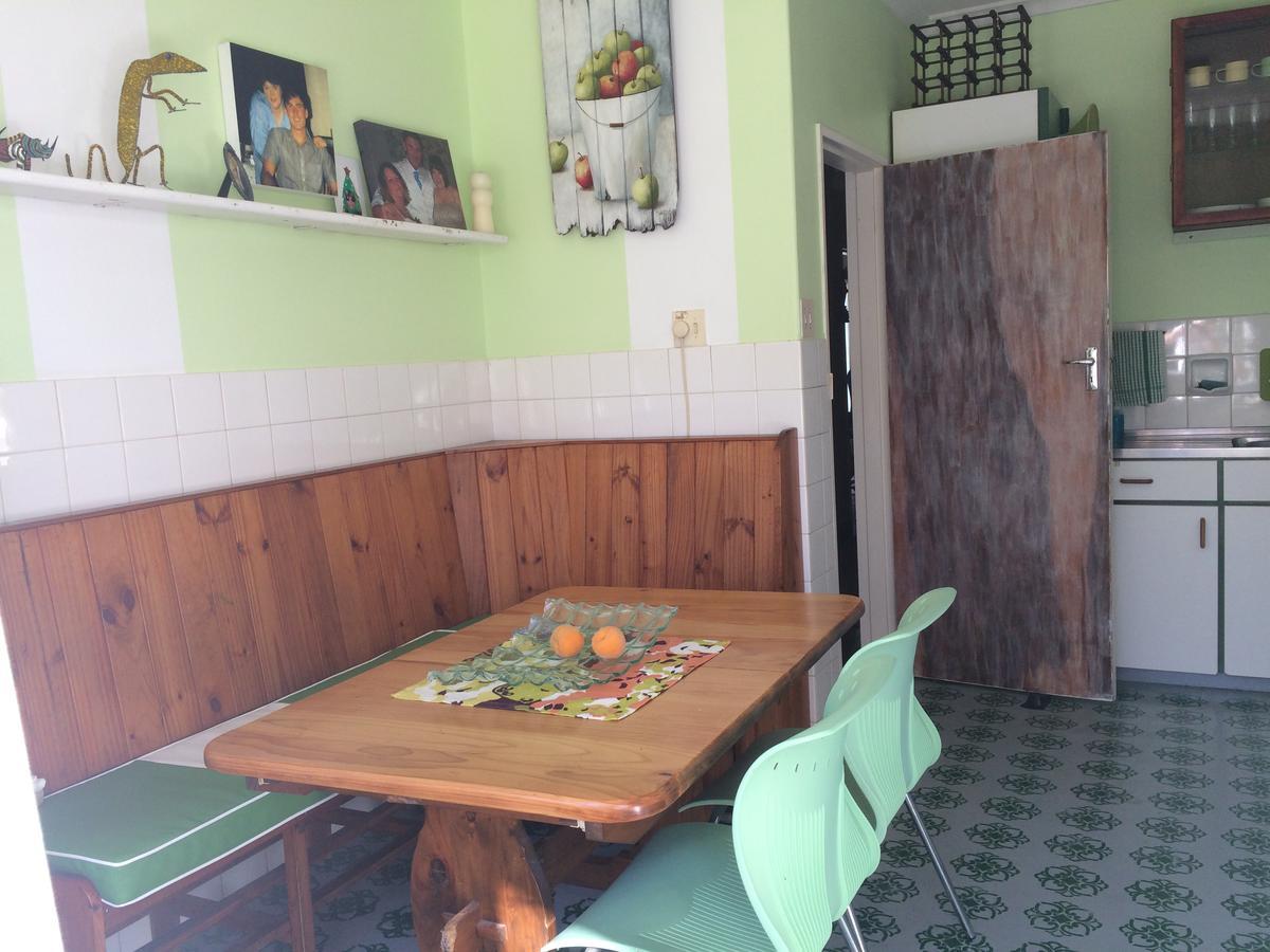 Bed and Breakfast Leo'S Den Fish Hoek Exterior foto